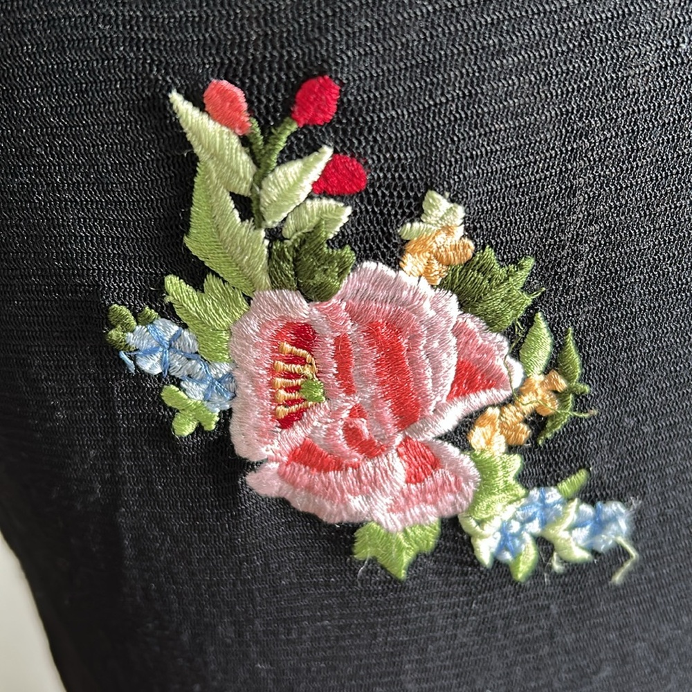 90’s Vivienne Tam mesh floral embroidered skirt - Picture 5 of 8